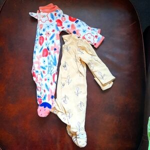 2pcs Carter onesies floral premie size